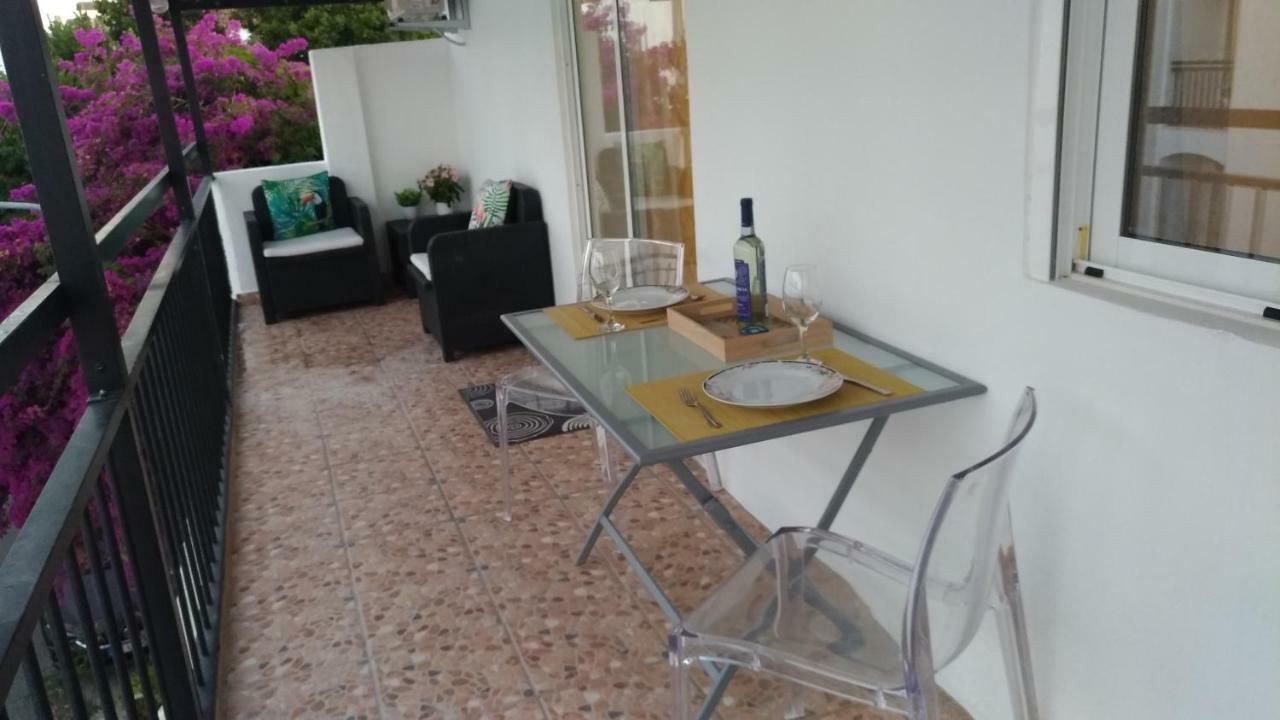 Apt Cardoso 3 Ao Lado Da Praia Peneco 阿尔布费拉 外观 照片
